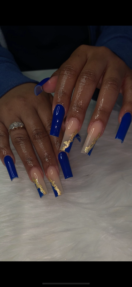 Long Acrylic Set With Designs