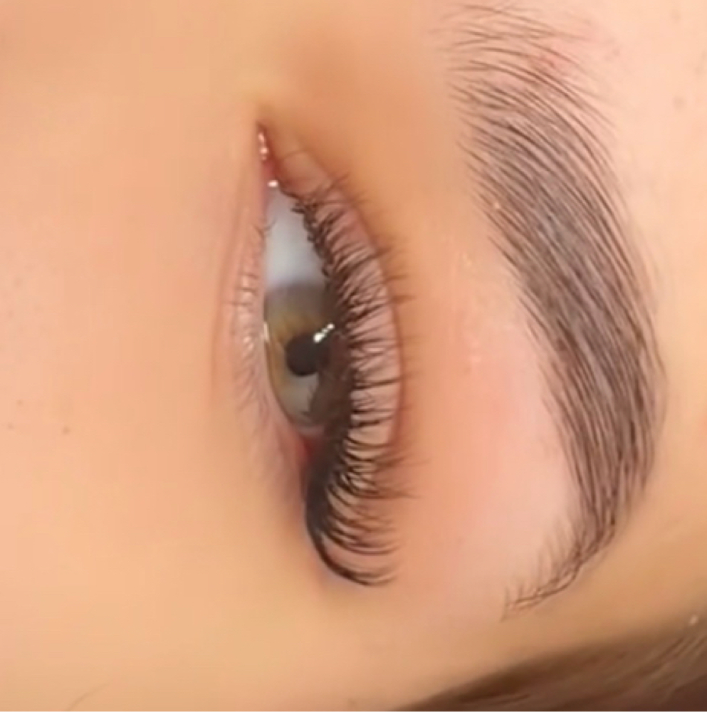 Classic Lash Extensions Full Set at 5 ZERO 1 BEAUTY in Saint Joseph, MO