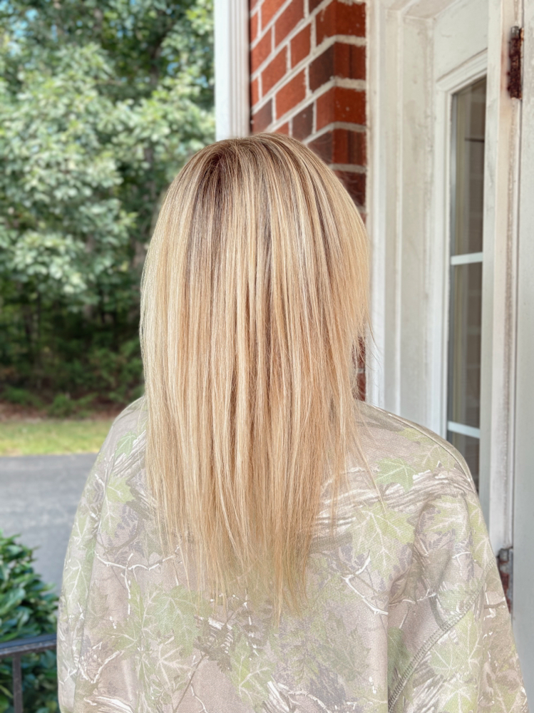 Mini Highlight at Hair by Ash in Powhatan, VA