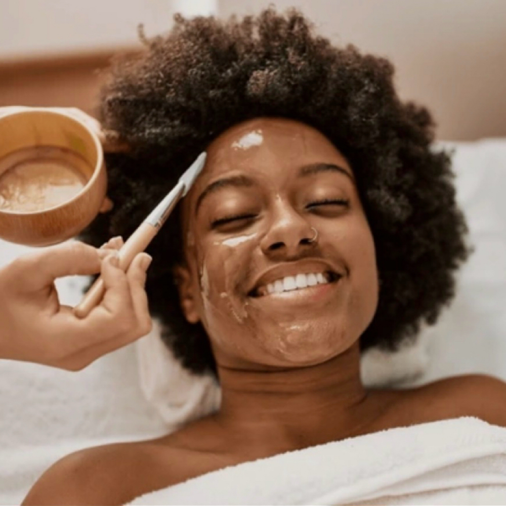 Lifted Oxygen Facial at “Illuminate” Skin By Mariah in St. Louis Park, MN