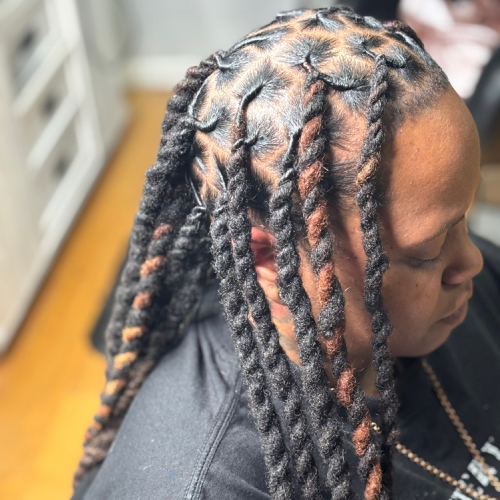 Loc Maintenance – Long at Hairbyanneciaatl in Mableton, GA