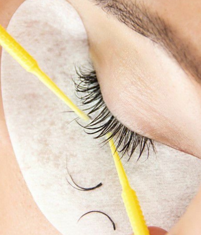 Lash Extension Removal