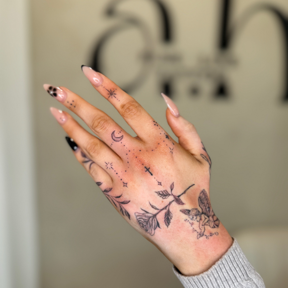 FULL Hand / Finger Tattoos at ah ink in Port Charlotte, FL