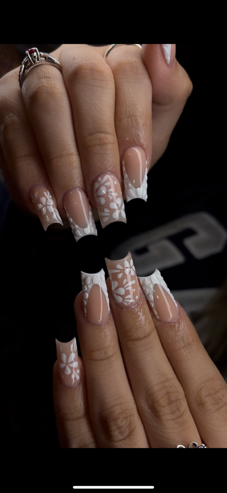 Medium Long Nail Set at Euphoria Nails in Kyle, TX