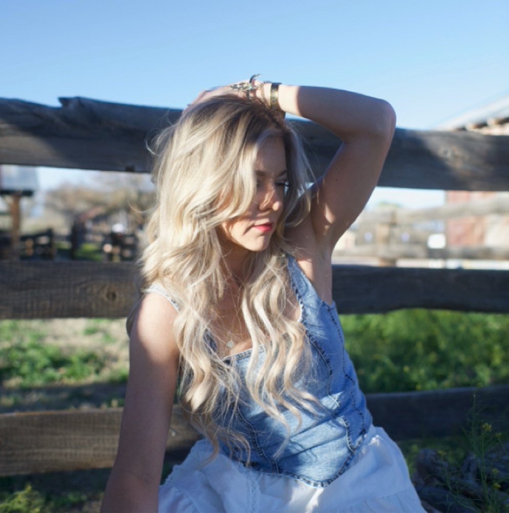 Luxury Full Highlight at Ivory & Mane in Oro Valley, AZ