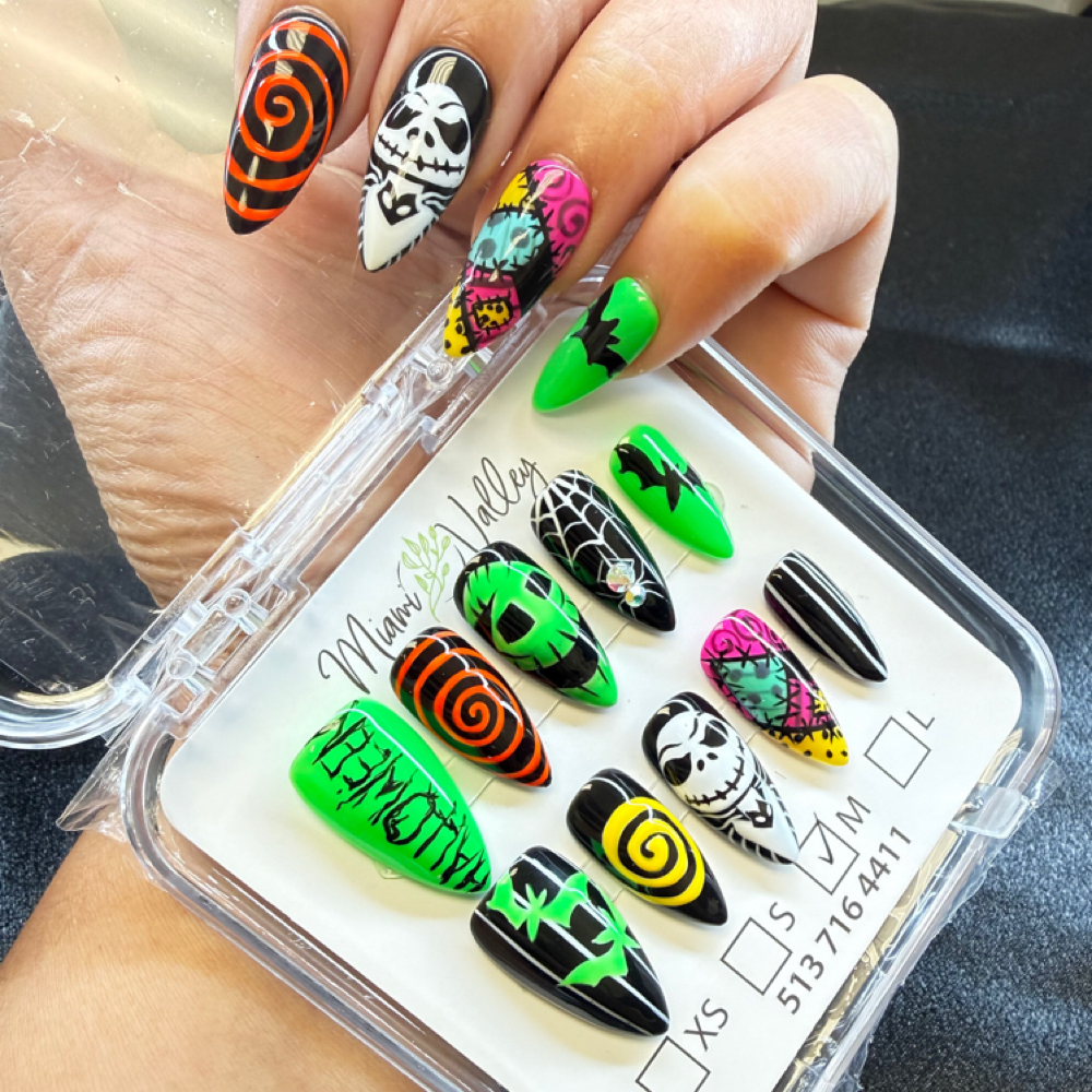 Handmade Press On Nails With Applic at Miami Valley nails spa in Cincinnati, OH