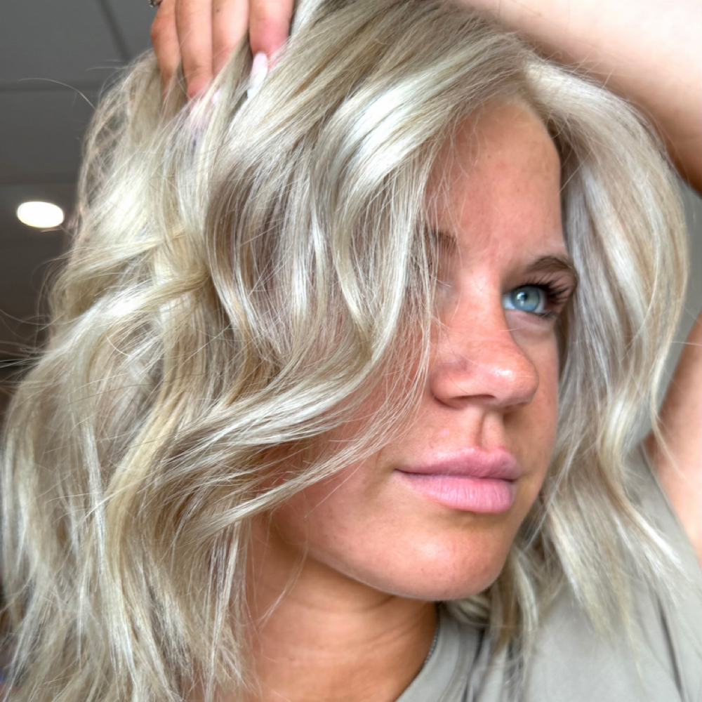 Partial Highlight at Jennifer On Mane Salon in Duncan, SC
