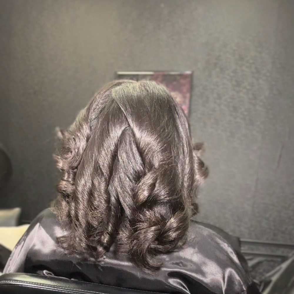 Silked Out! at The Royale Touch Hairtique in Houston, TX