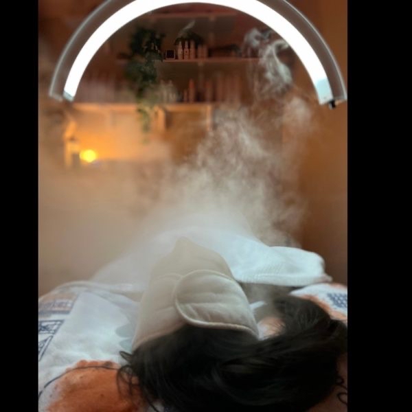60 Minute Customized Facial