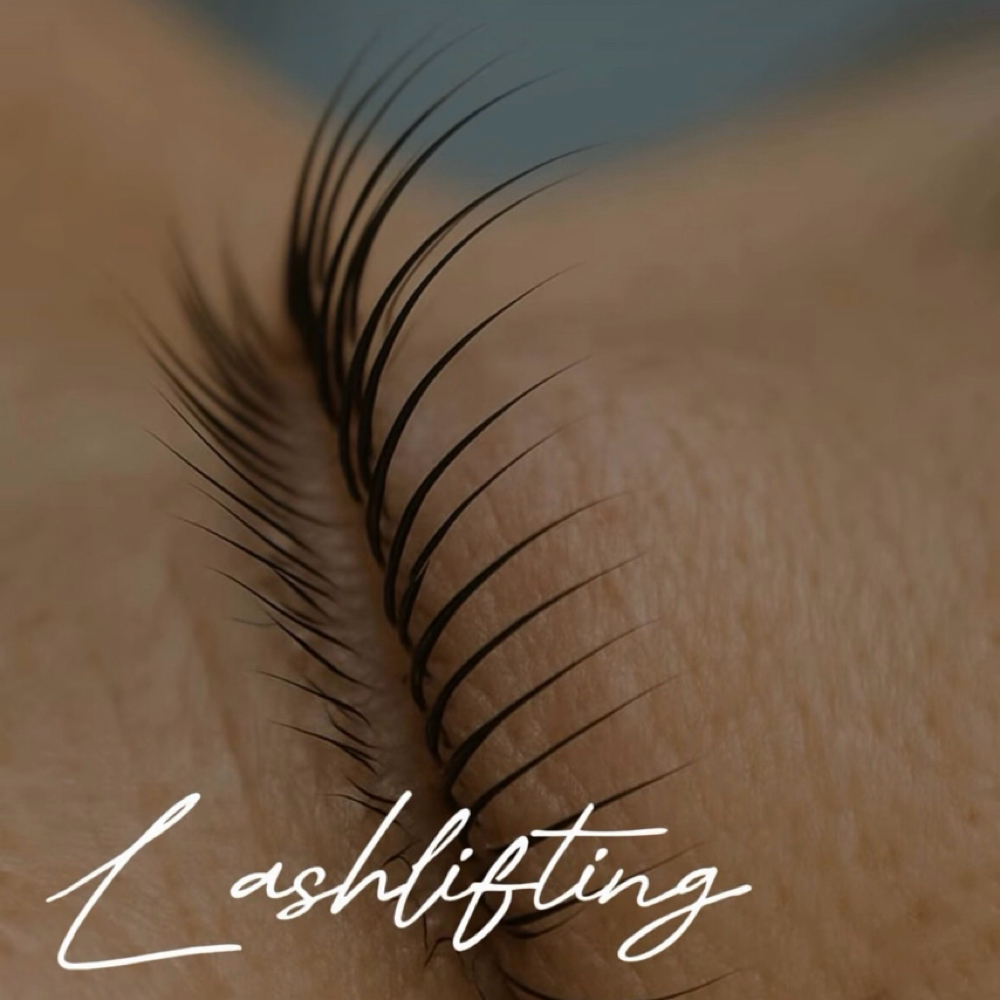 Promo Mayo Lashlift Coreano Banhada at Bella’s Studio in Takoma Park, MD