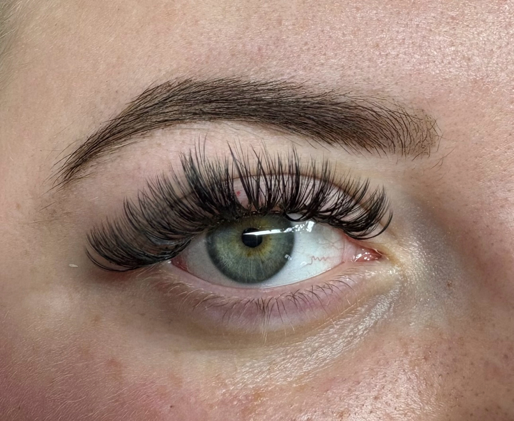 Brow Tint at Retro Glow Beauty Co in Enumclaw, WA