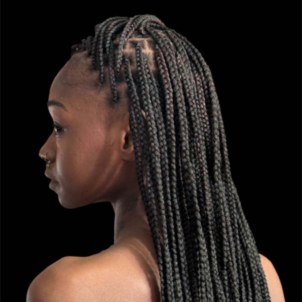 Knotless EXTRA SMALL at Keda Braids in Milwaukee, WI