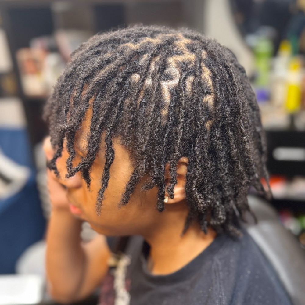 Loc Retie (under 80) at 1143 Designs Network LLC in Chesapeake, VA