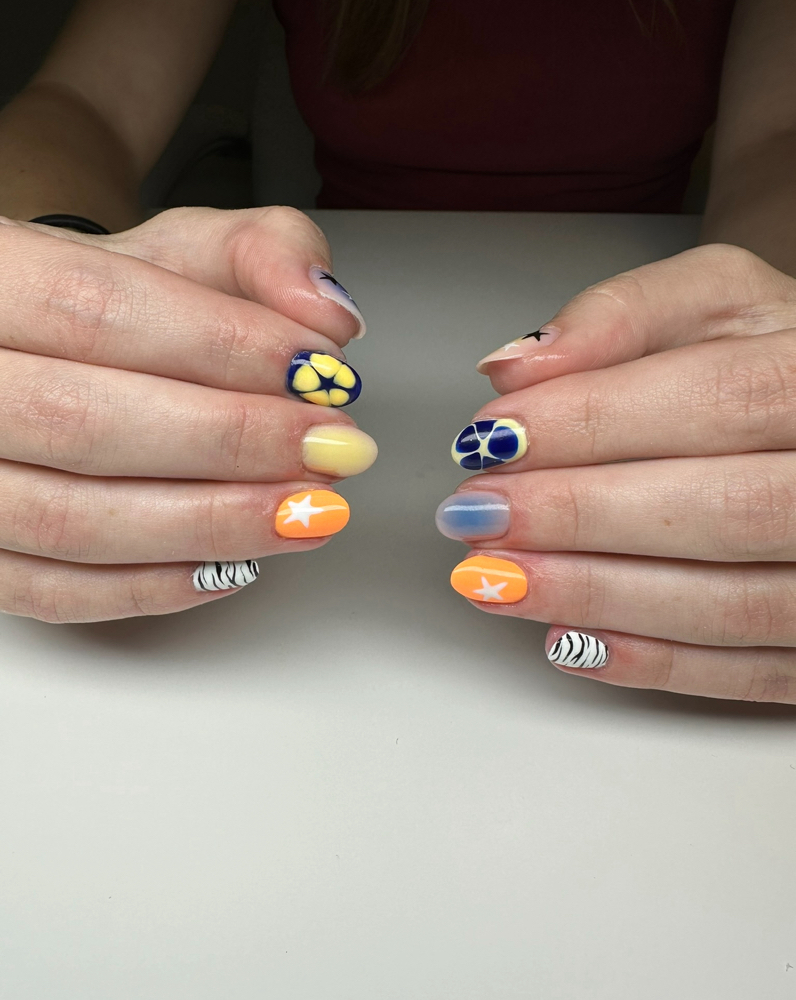 Gel Manicure(Solid Color Only)