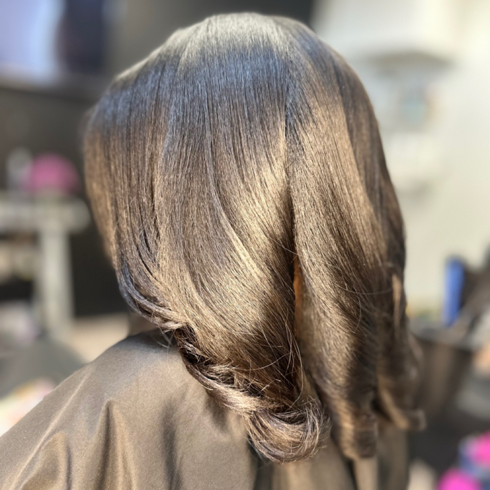 New Client Thermal Smooth Treatment at Valentino Virgin Hair Salon Bar in Houston, TX