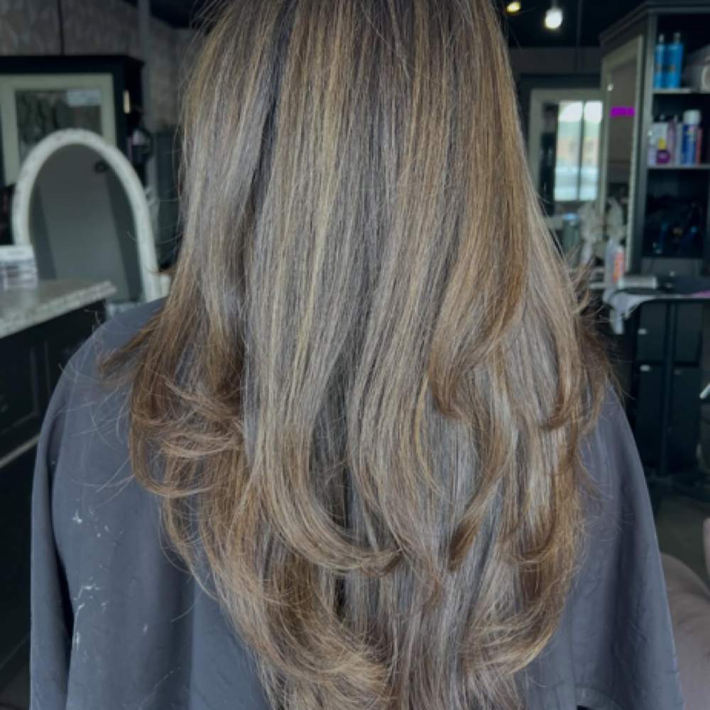 Toner + Haircut at Cescily Rodrigues in Fairfield, CA