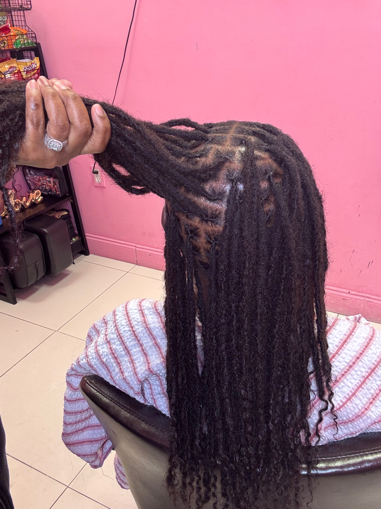 instant locs with extensions
