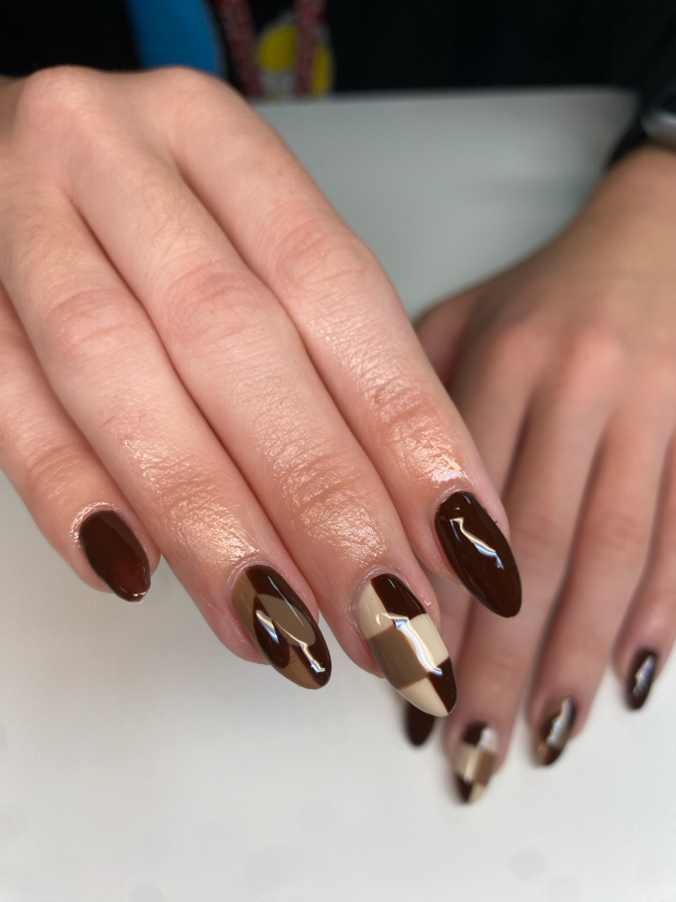 Structured manicure