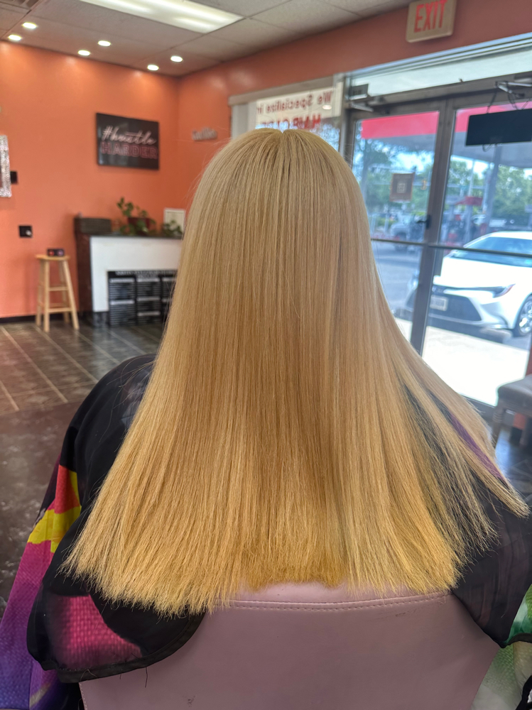Blonde Me