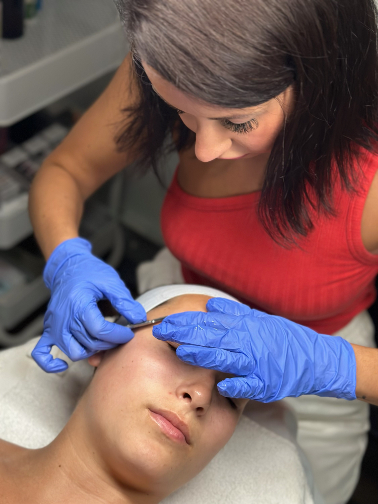 Dermaplane Facial