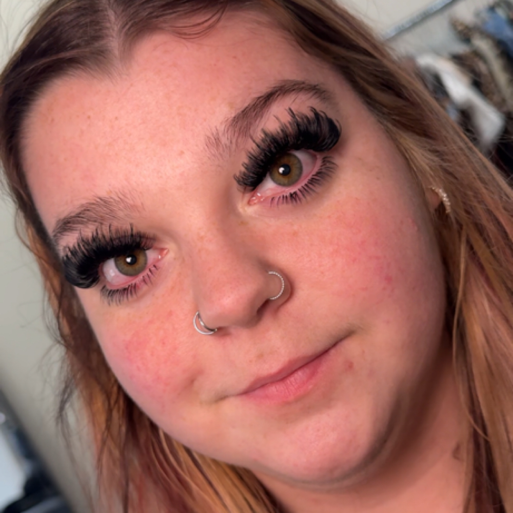 Mega Volume at Aesthetic Obsession in Fairlawn, OH