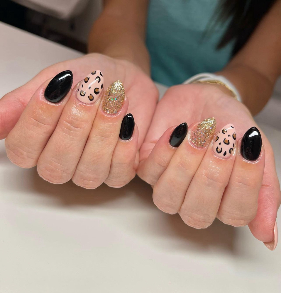 ADD ON: 1-2 Nails of Art