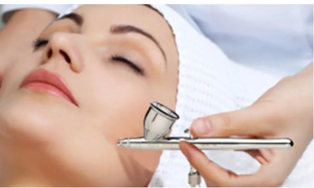 Oxygen Trio W/Dermaplaning