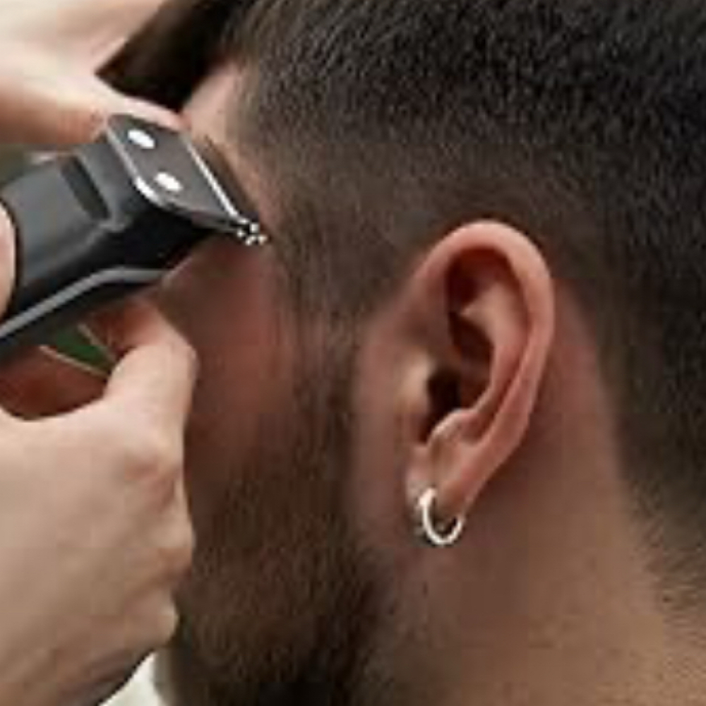 Line-up ONLY at Unity Hair Shop in Brazil, IN