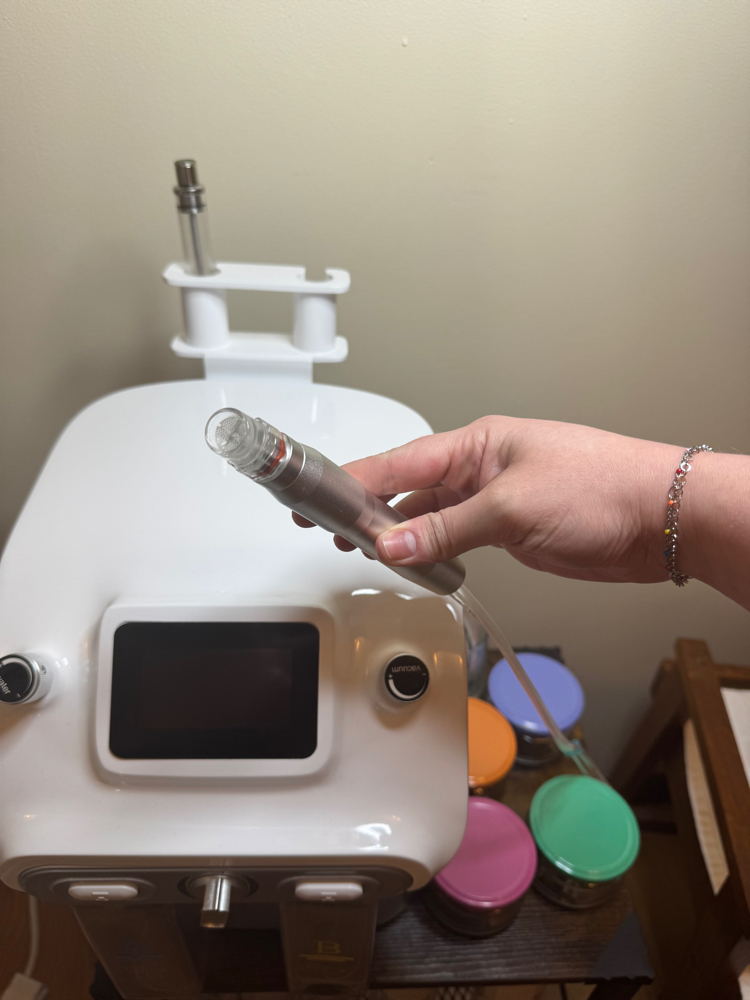 Hydro-Facial