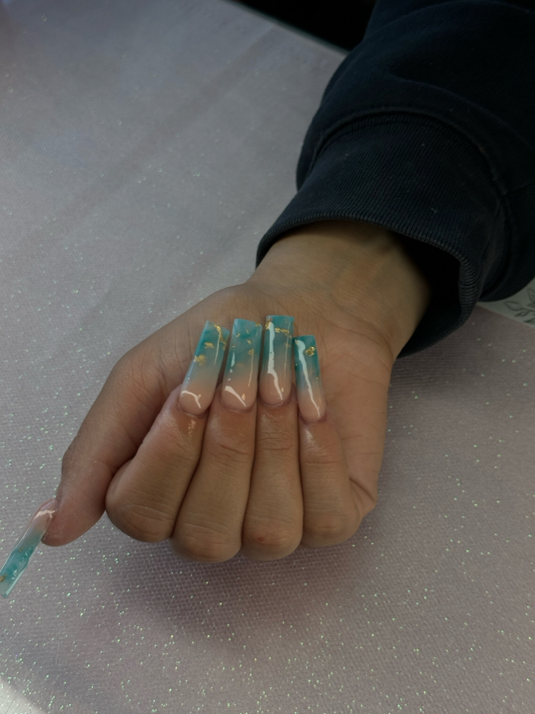 Fill 4 weeks at The Beauty Cave in Nampa, ID