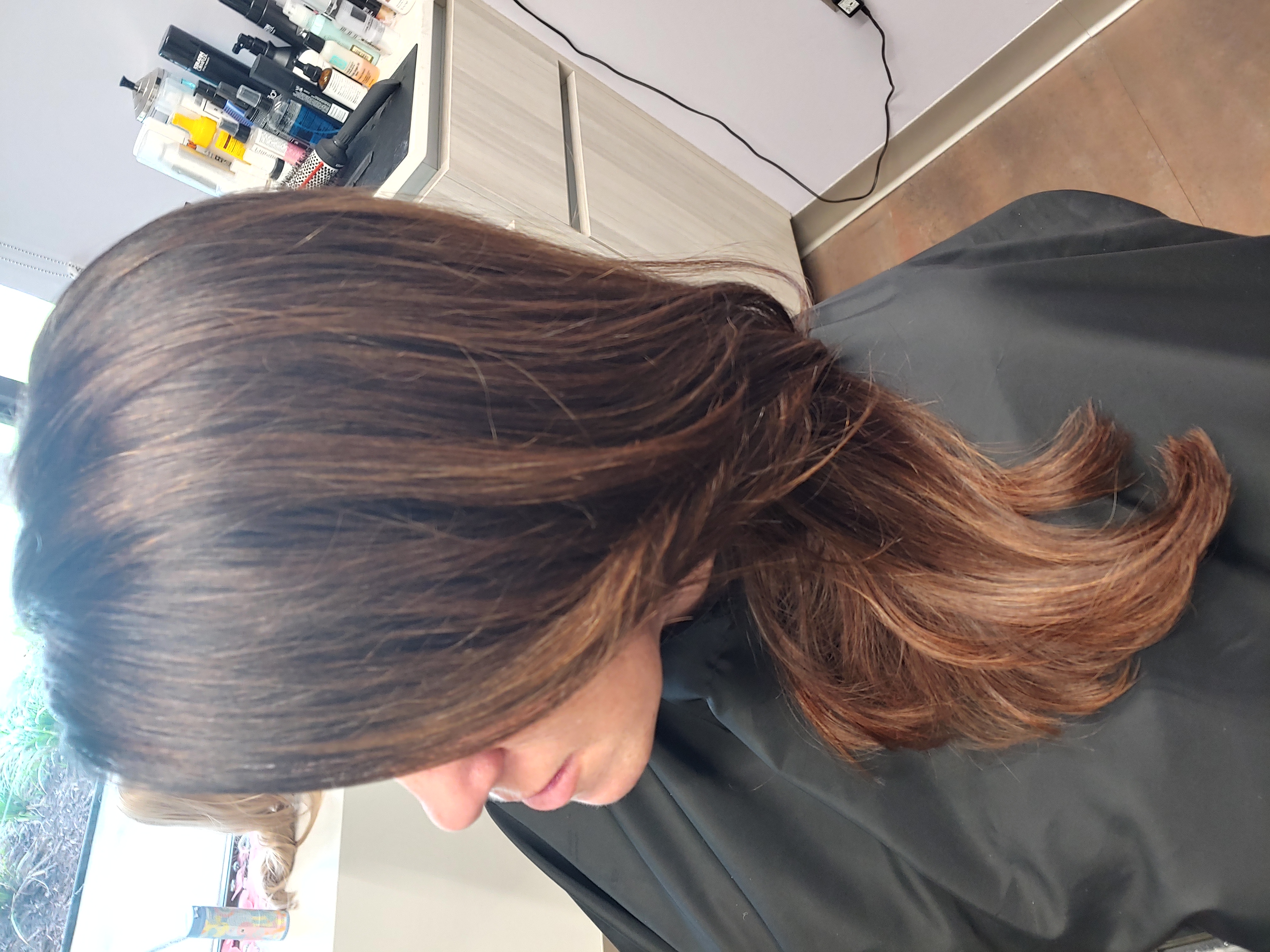 Root Color Touch Up And Blowdry