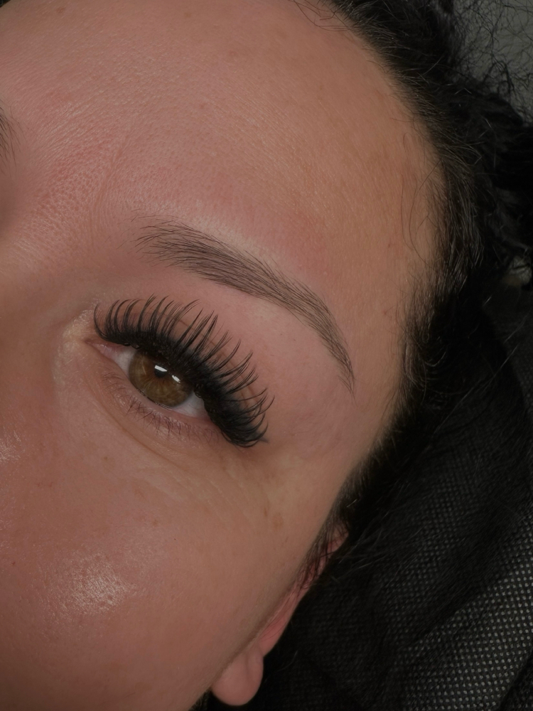 Eyebrow Shaping & Wax