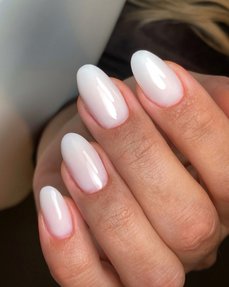 Russian Gel Manicure Medium Length