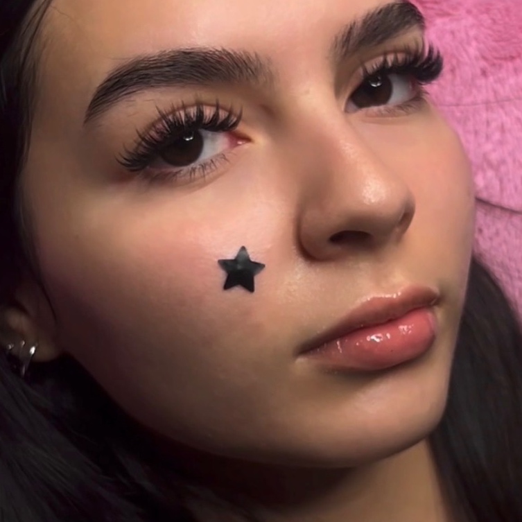 Lash Extension Full Set at 5starglammm in Portland, OR