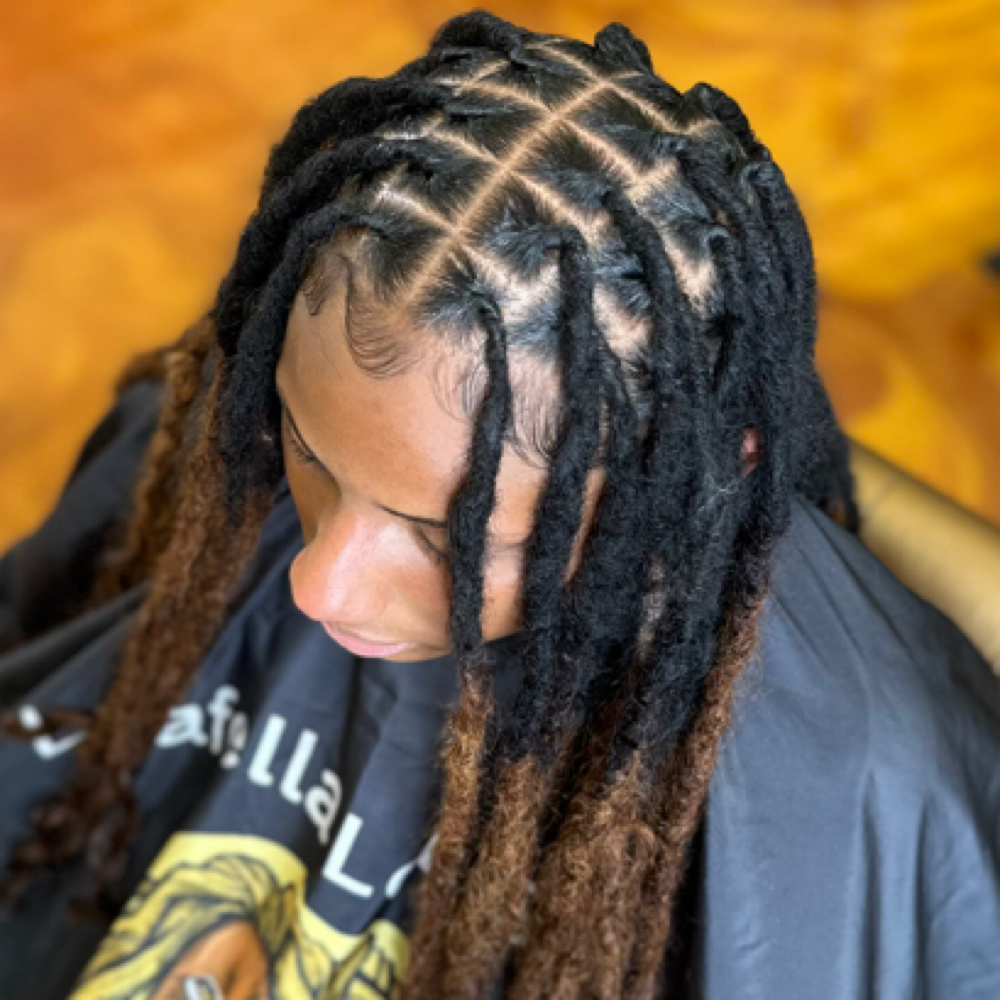 Loc Extensions at Icey Locs in Inglewood, CA