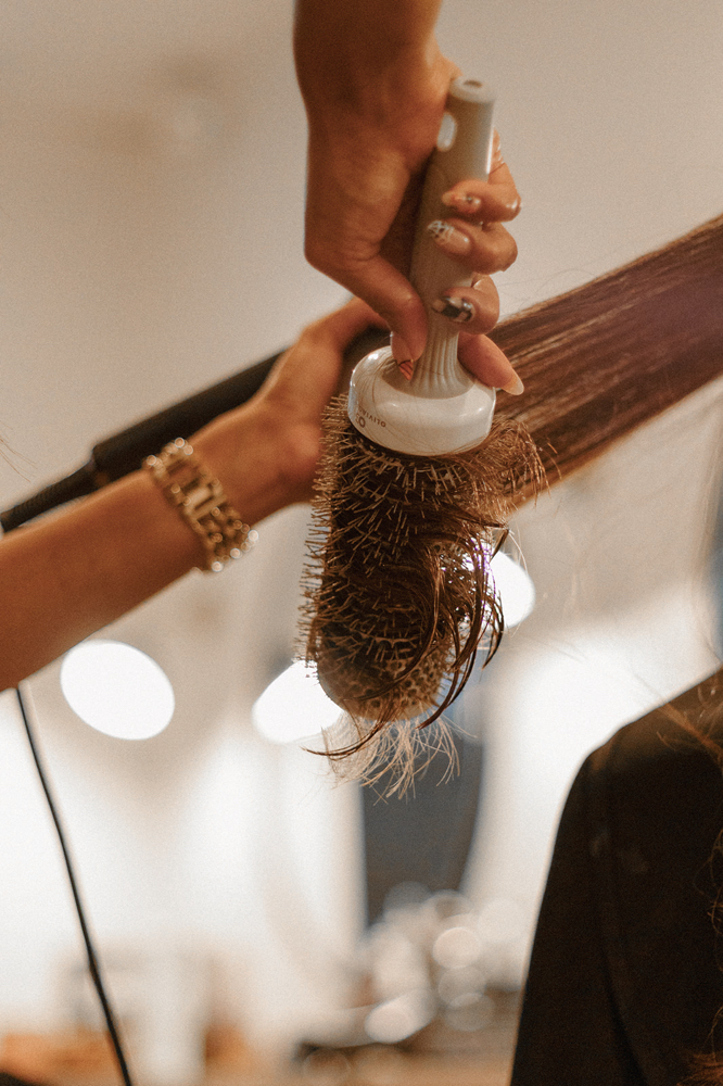 Shampoo + Blowdry