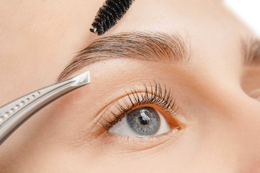 Eyebrow Wax And Tint