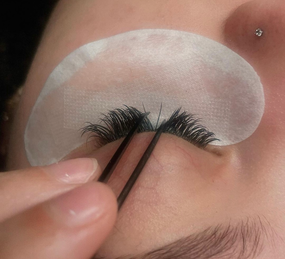 LASH REMOVAL