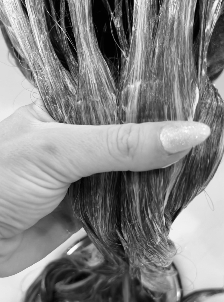 1.5 Hour Color Touch Up