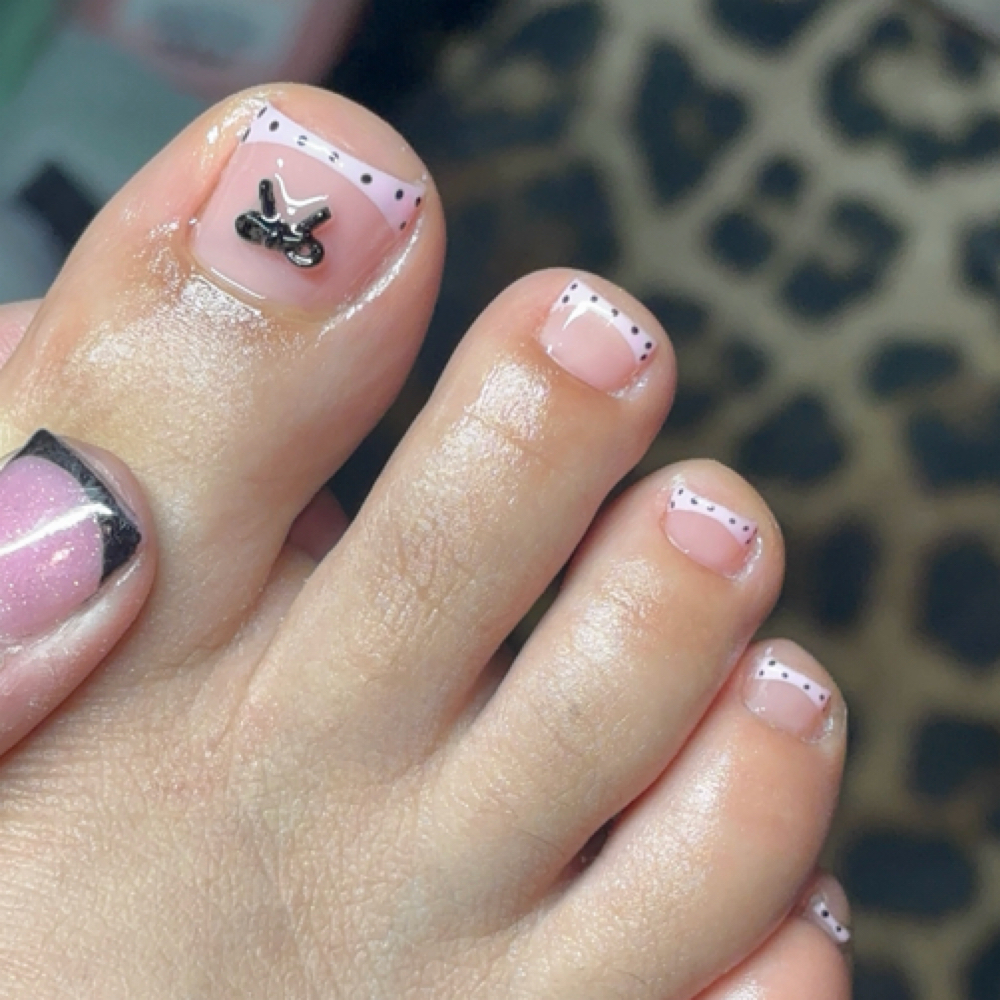 gel toezies .𖥔 ݁ ˖ at qtcuticles in Manor, TX