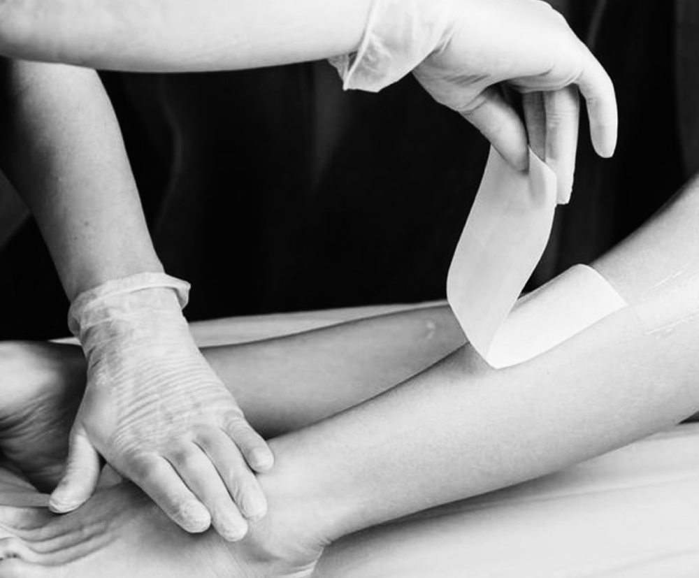 HALF LEG WAX