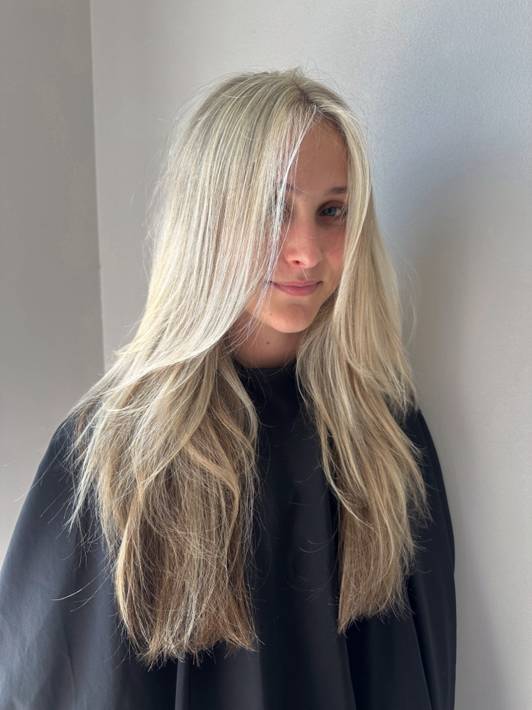 Shampoo Cut & Style