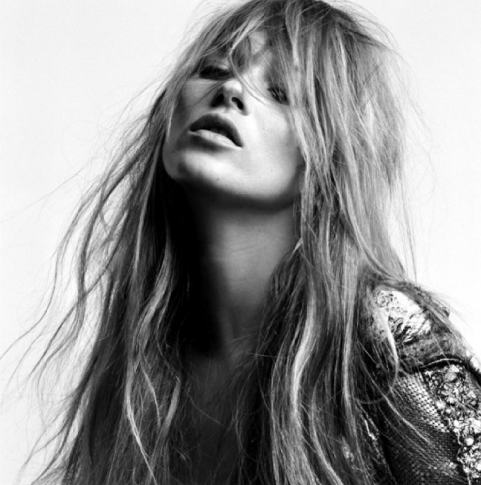 Partial Highlight at SALON BANG BANG in PITTSBURGH, PA