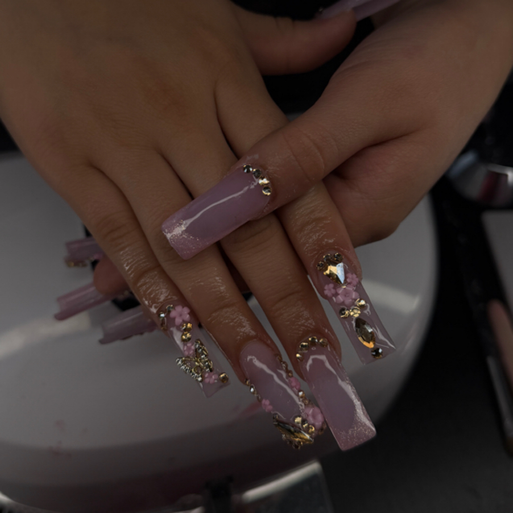long full set at luv.2beauty in buckeye, AZ