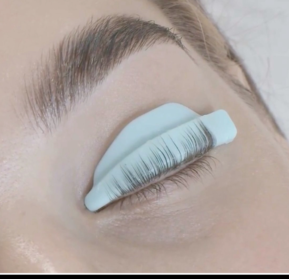 Eyelash Lift
