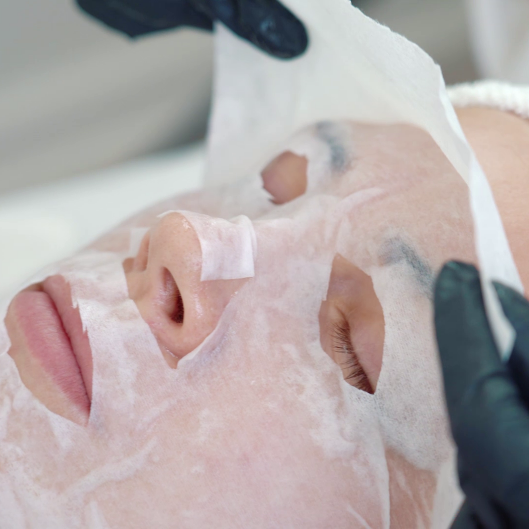 Holiday❄️Snow Globe Carboxy Facial