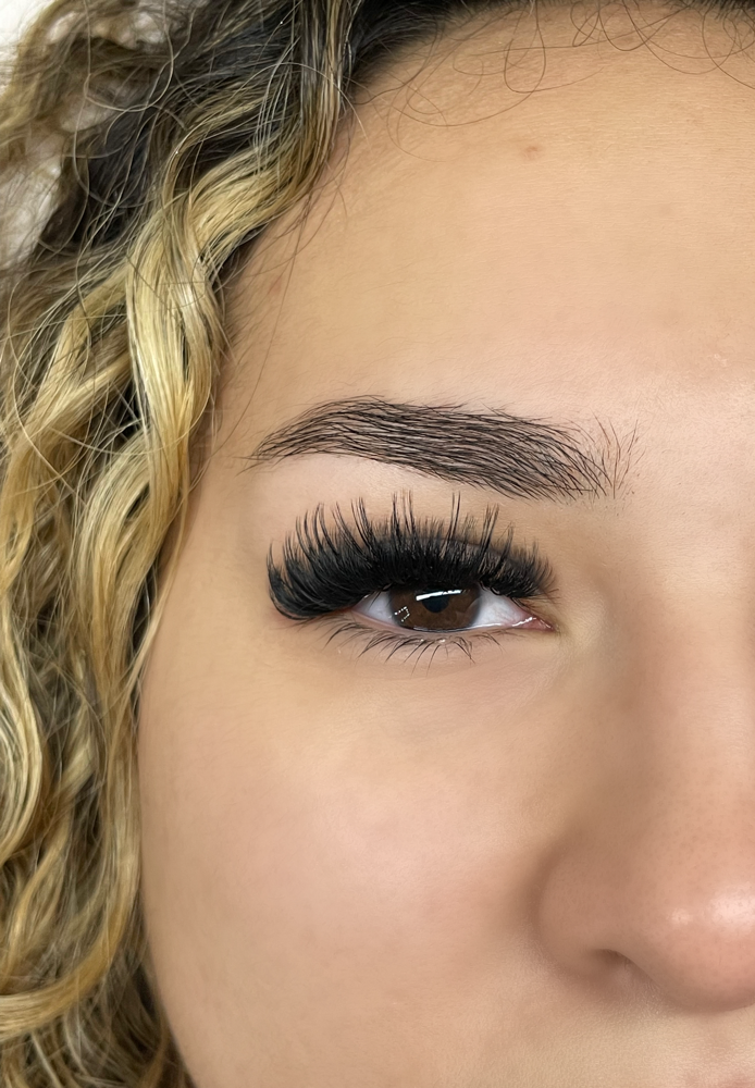 Allure Wispy Set 💟