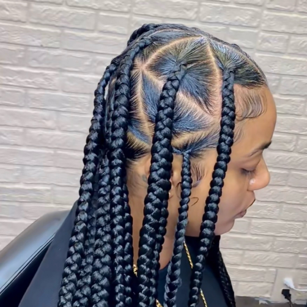 Knotless Braids at Pheeling pretty in Gilbert, AZ