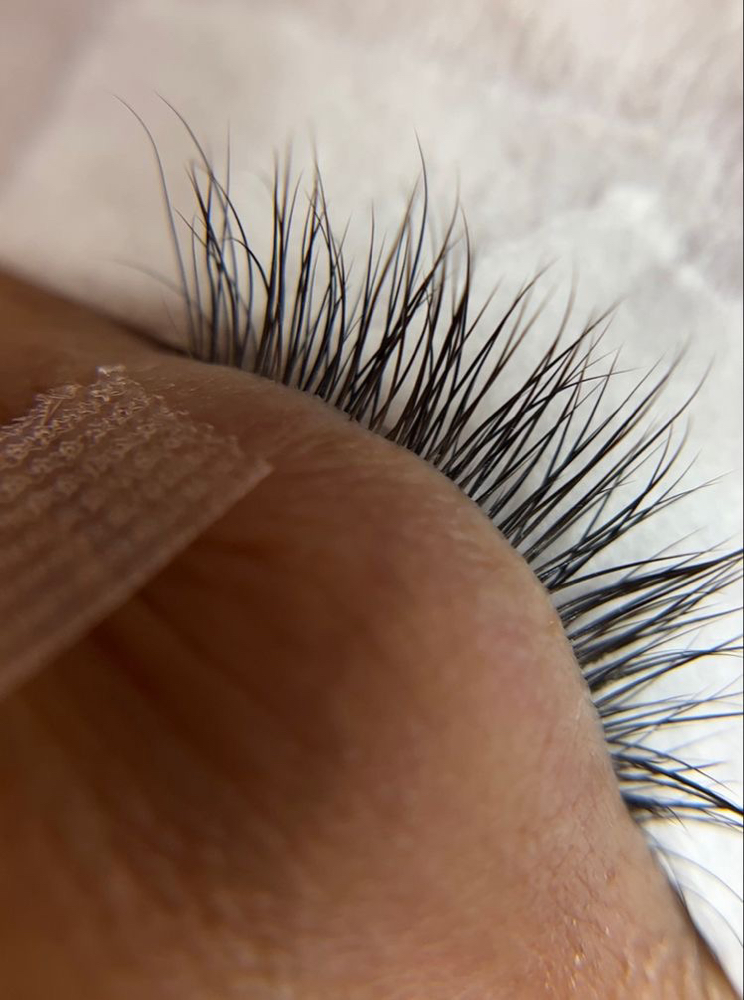 Lash Removal