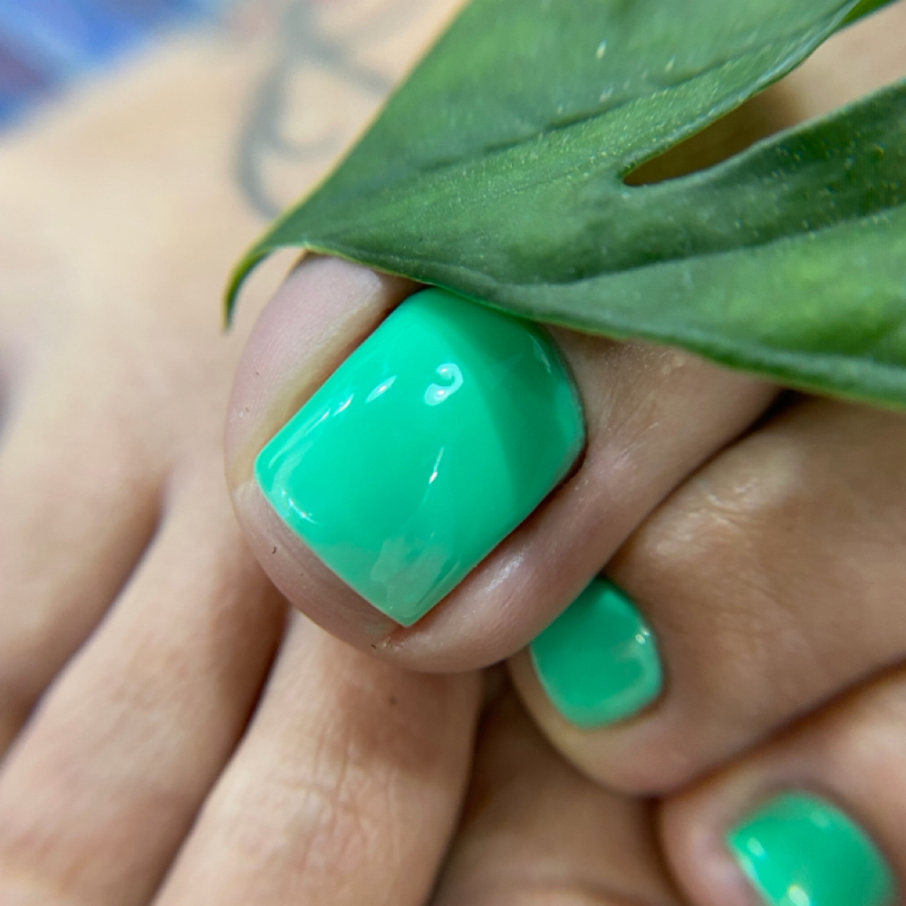 Dry Pedicure w/ Gel at Dream Nails By Katterine in Corona, NY